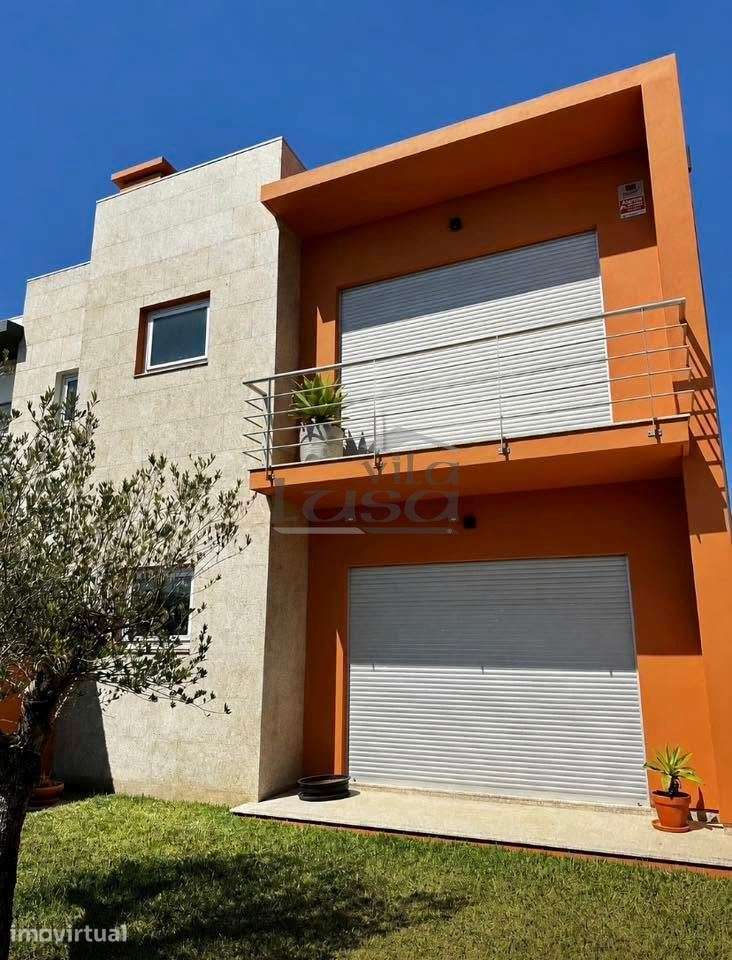 Moradia geminada, como nova, para venda, Vila do Conde - Vila Chã - Grande imagem: 3/15