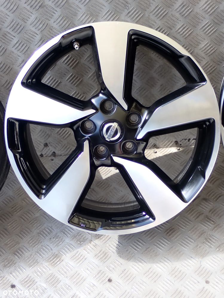 FELGI ALUMINIOWE NISSAN 7JX18  ET 40  5 X114,3  N6480118  4EA8A - 5
