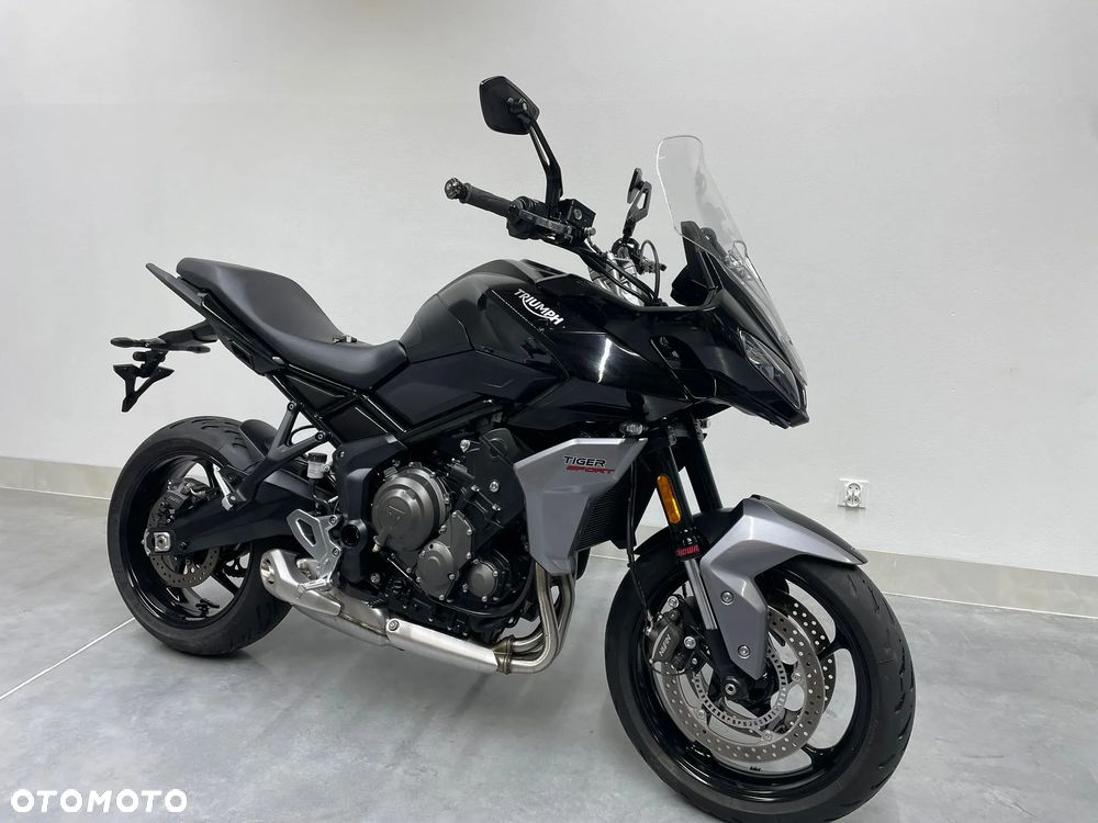 Triumph Tiger - 2