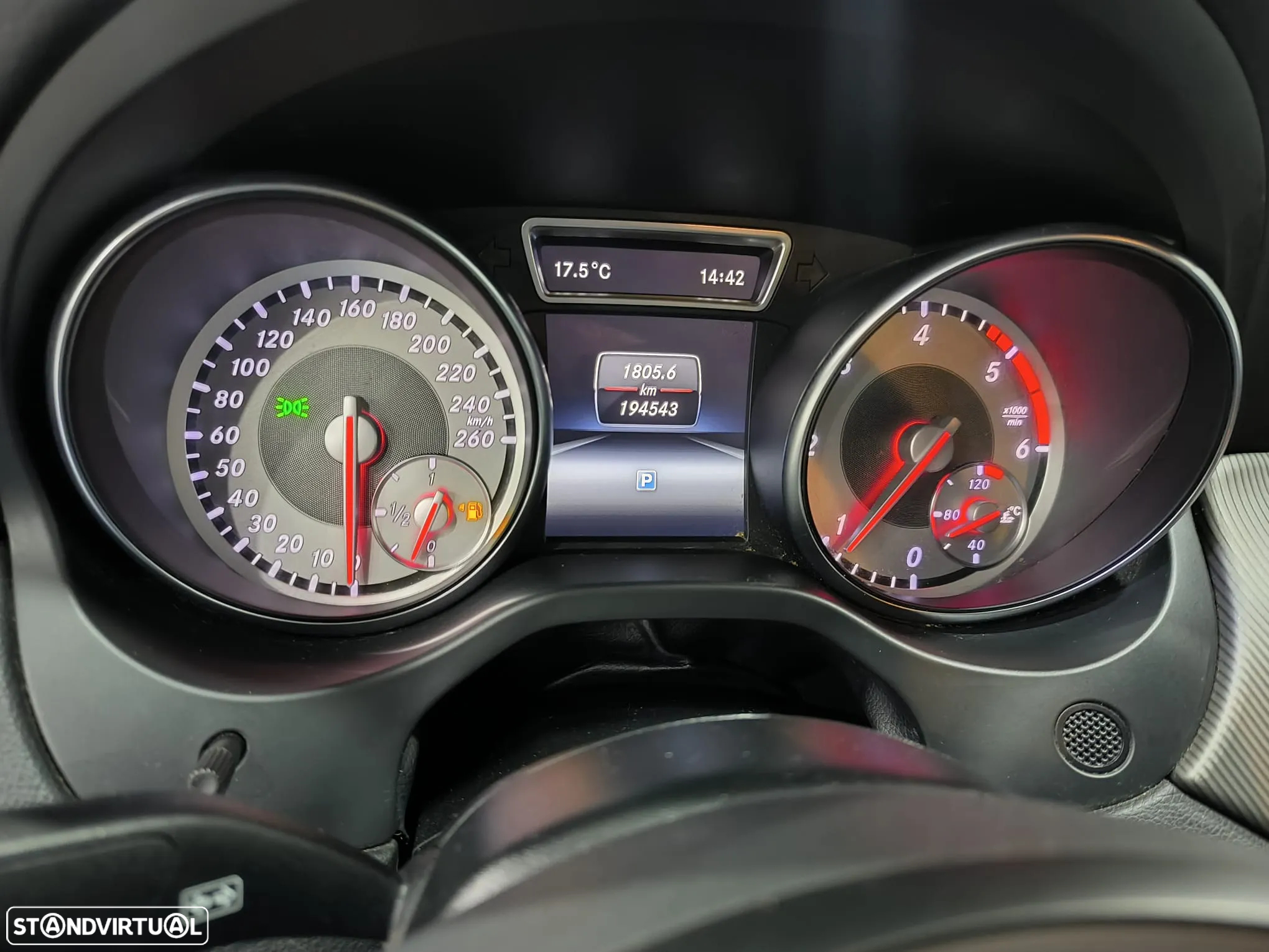 Mercedes-Benz CLA 180 CDi - 36