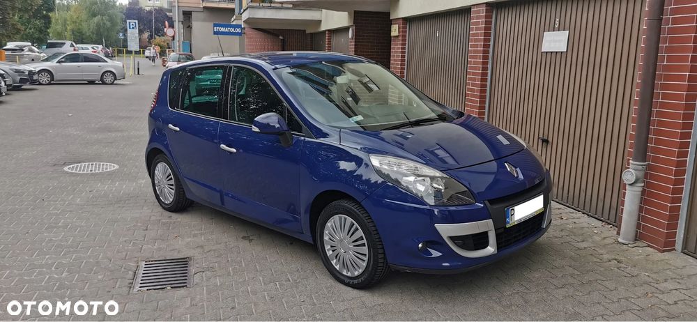 Renault Scenic 2.0 16V Privilege CVT - 4