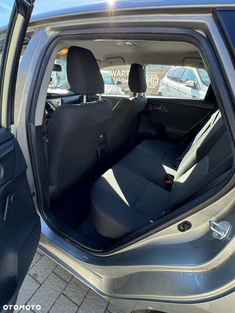 Toyota Auris 1.33 VVT-i Active - 10