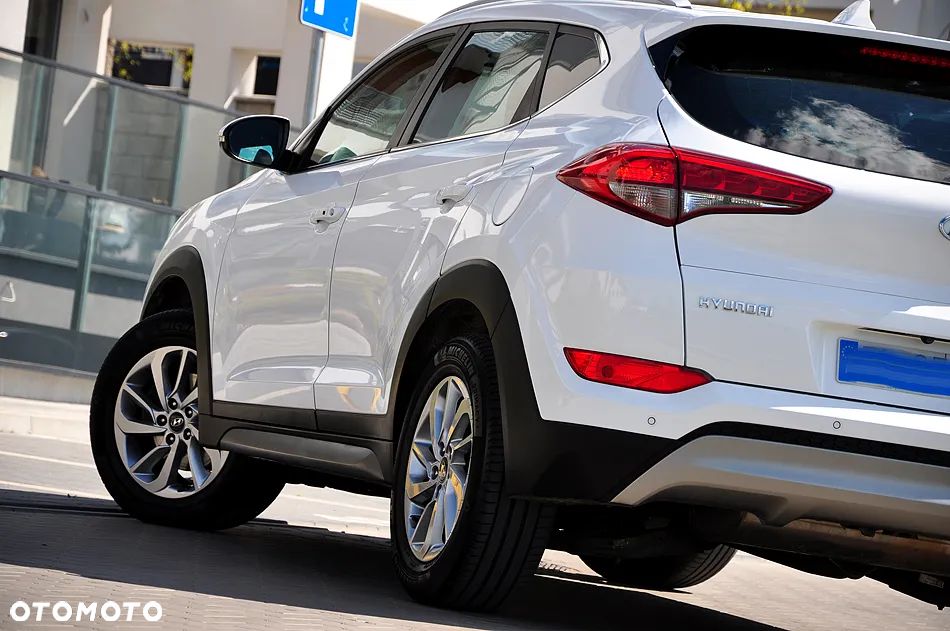 Hyundai Tucson 2.0 CRDI BlueDrive GO Plus 2WD - 13