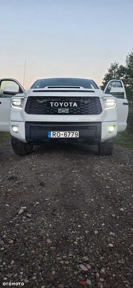 Toyota Tundra - 14