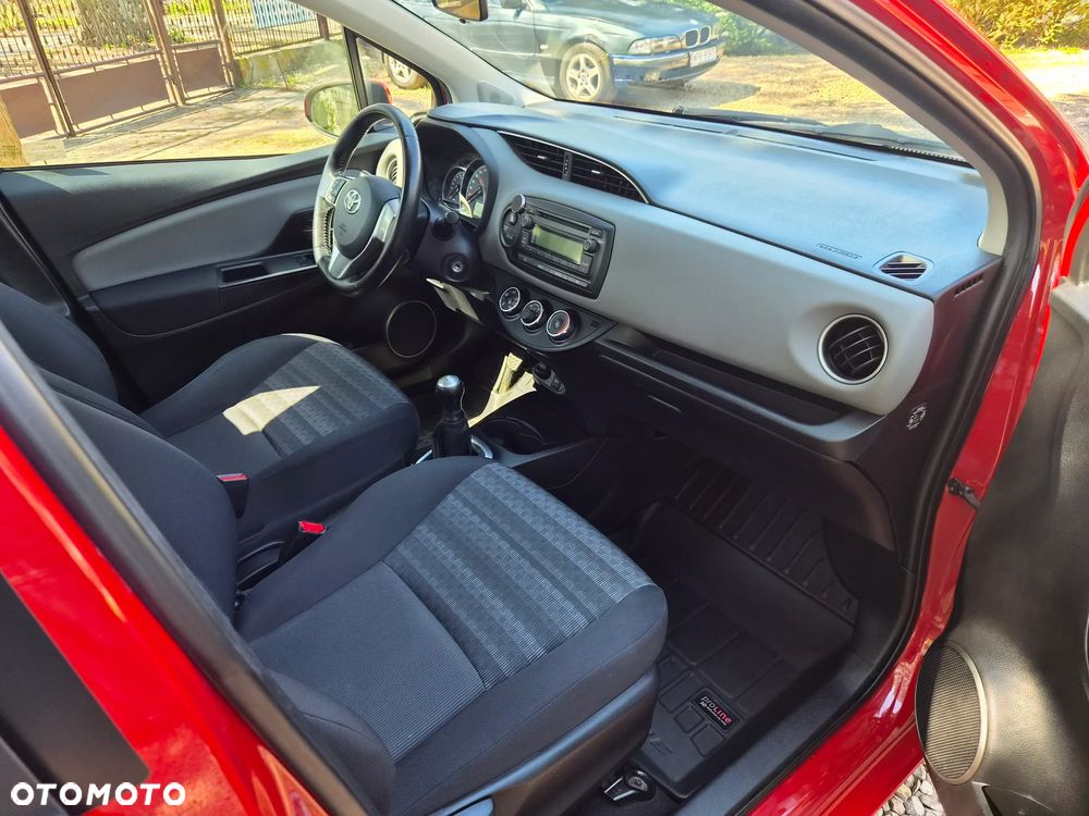 Toyota Yaris 1.0 Active EU6 - 8