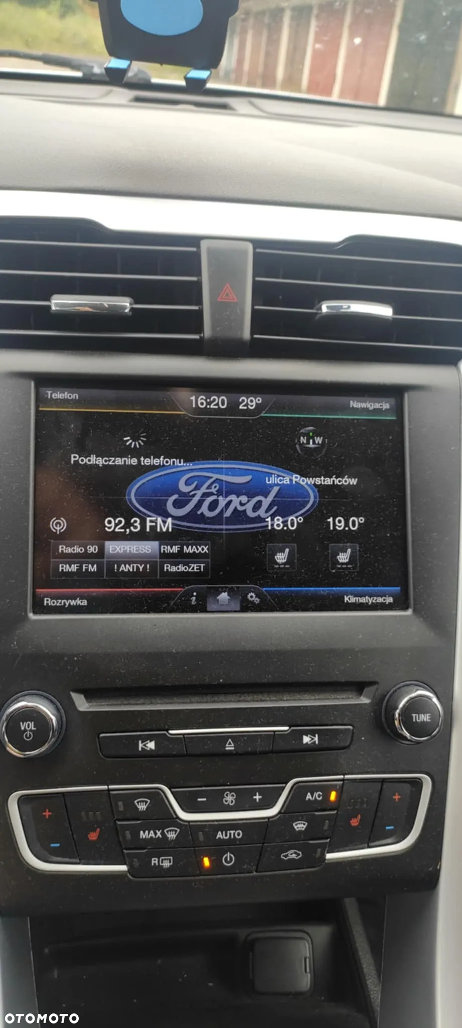 Ford Mondeo - 7
