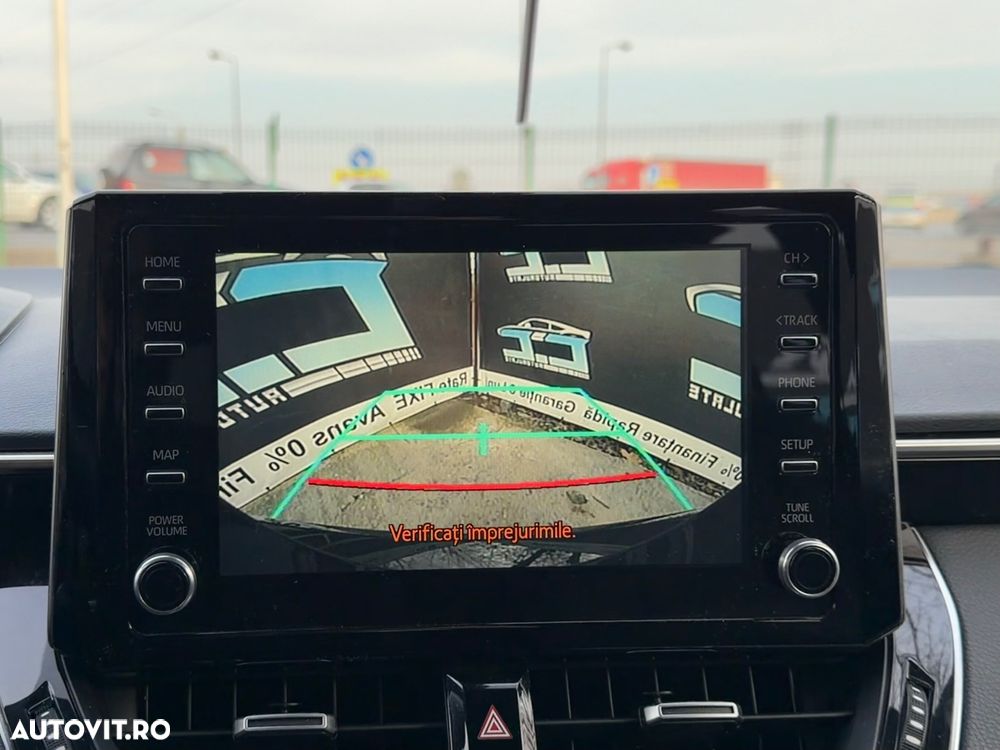 Toyota Corolla 1.8 HSD Dynamic - 30