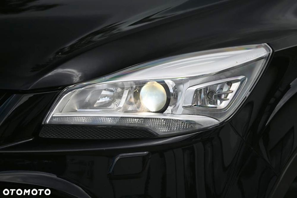 Ford Kuga 1.5 EcoBoost 2x4 Titanium - 14