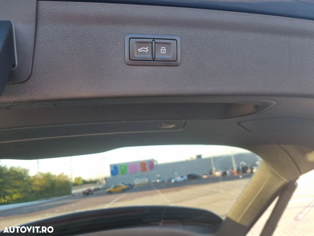 Audi Q3 2.0 TDI Quattro Stronic - 9