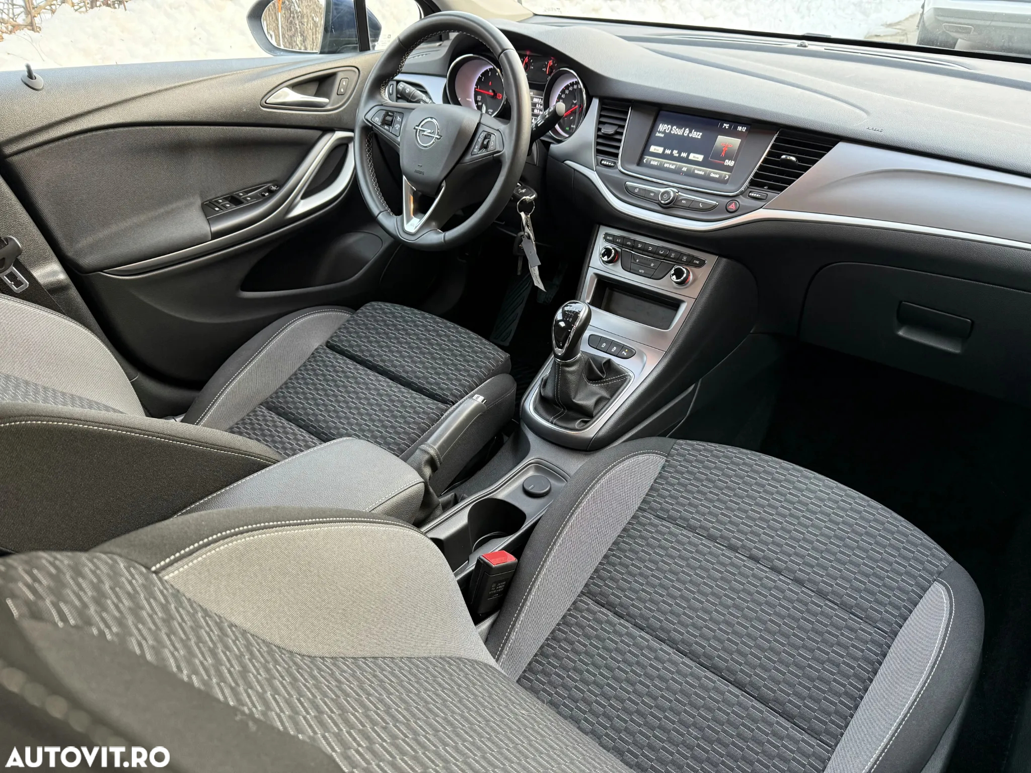 Opel Astra Sports Tourer 1.2 Turbo Enjoy - 10