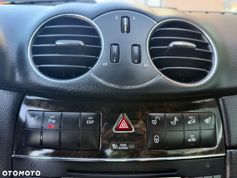 Mercedes-Benz CLK - 30