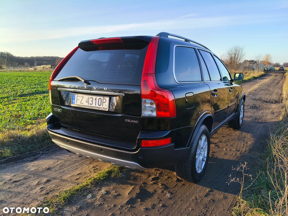 Volvo XC 90 - 22