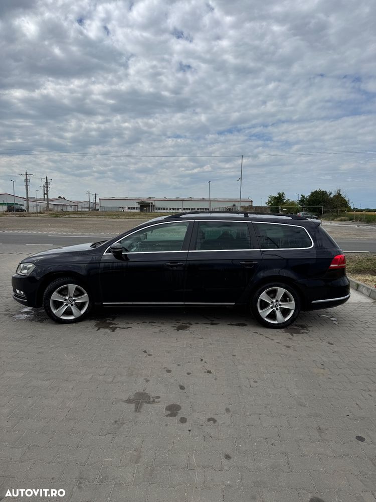 Volkswagen Passat 2.0 TDI Blue TDI DSG Highline - 4
