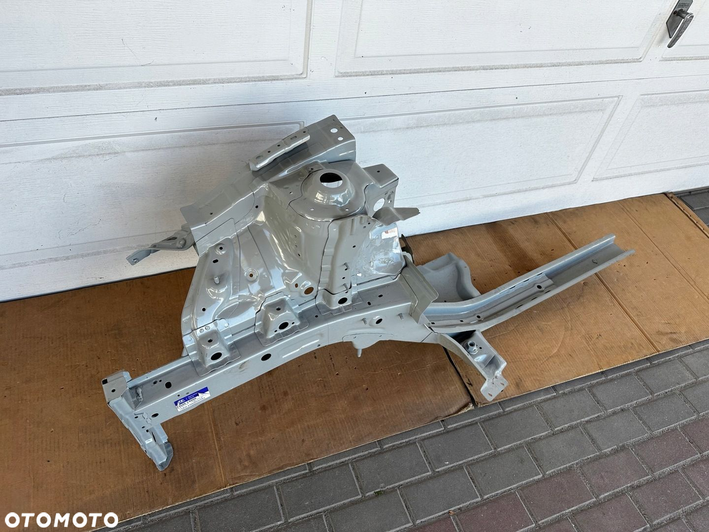 Hyundai i20 II 2014-2019 podluznica cwiartka pawa nowa oryg 64606 C8000 - 2
