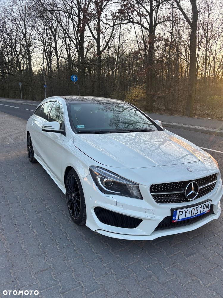 Mercedes-Benz CLA 250 4-Matic AMG Line - 1