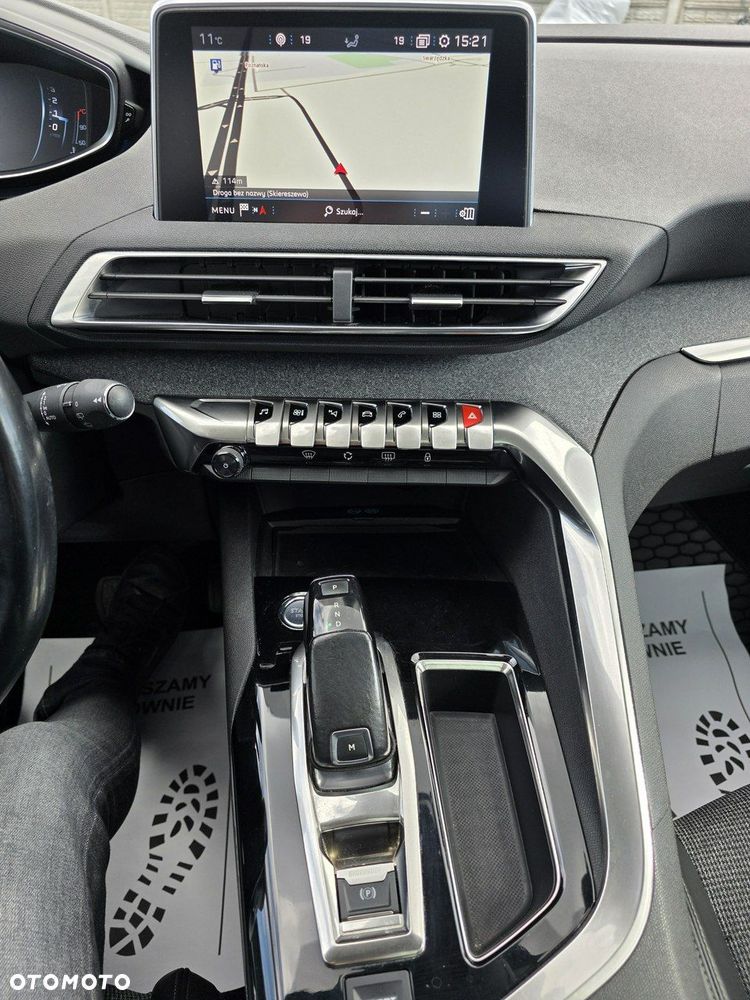 Peugeot 3008 BlueHDi 120 EAT6 Stop & Start Allure - 27