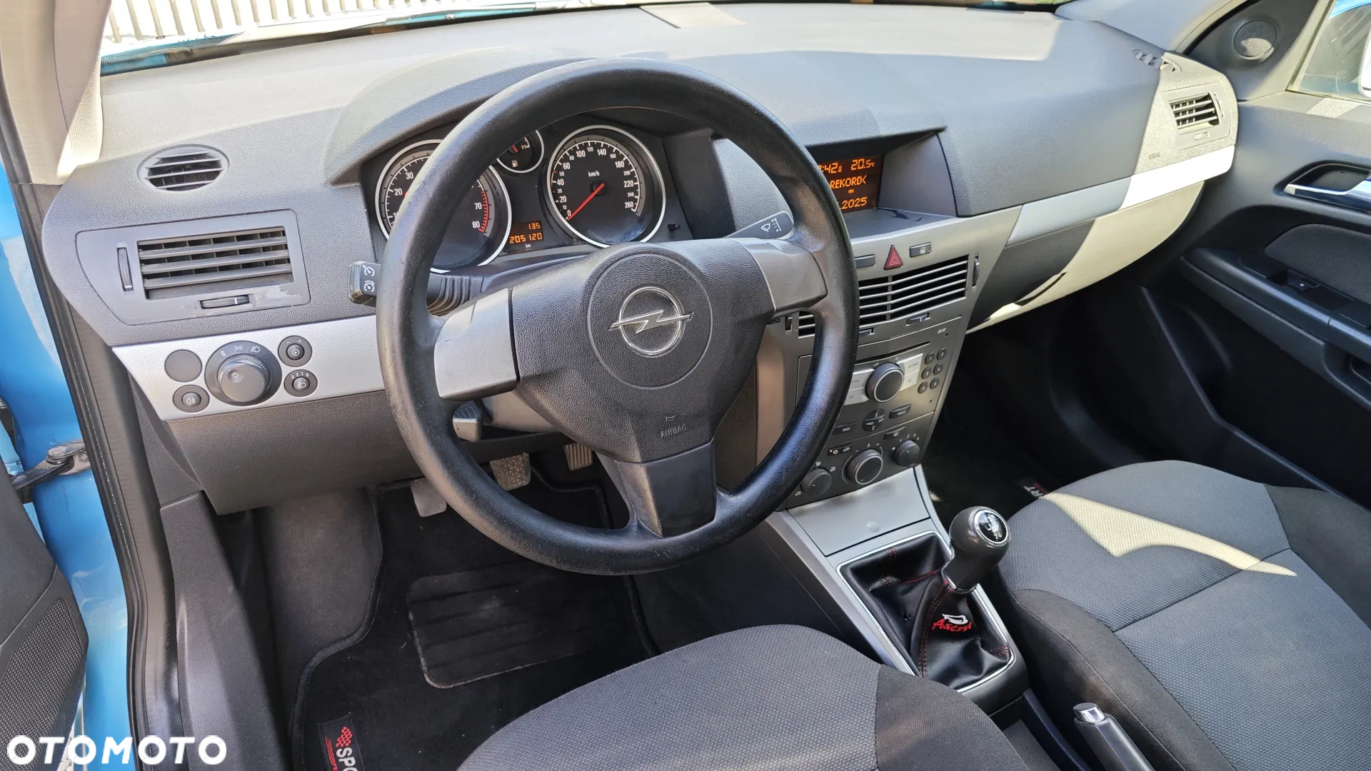 Opel Astra 1.6 Enjoy - 9