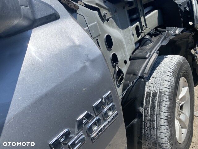 RAM 1500 5.7 Quad Cab Laramie - 12