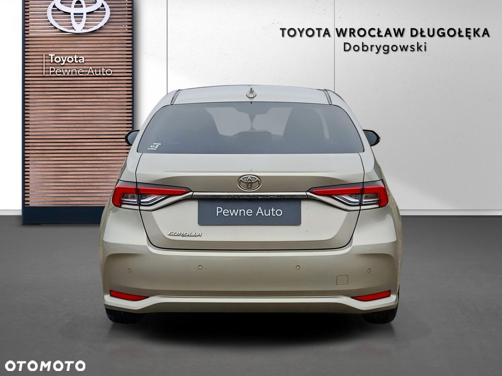 Toyota Corolla - 5