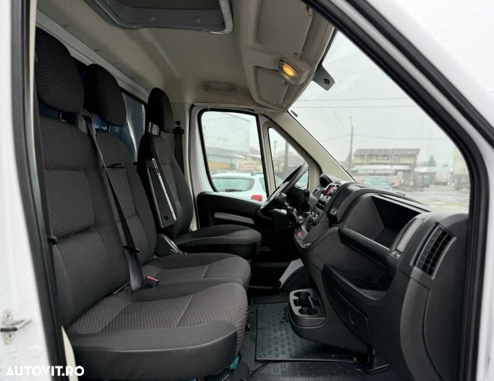 Peugeot BOXER PRELATA CU DORMITOR - 16