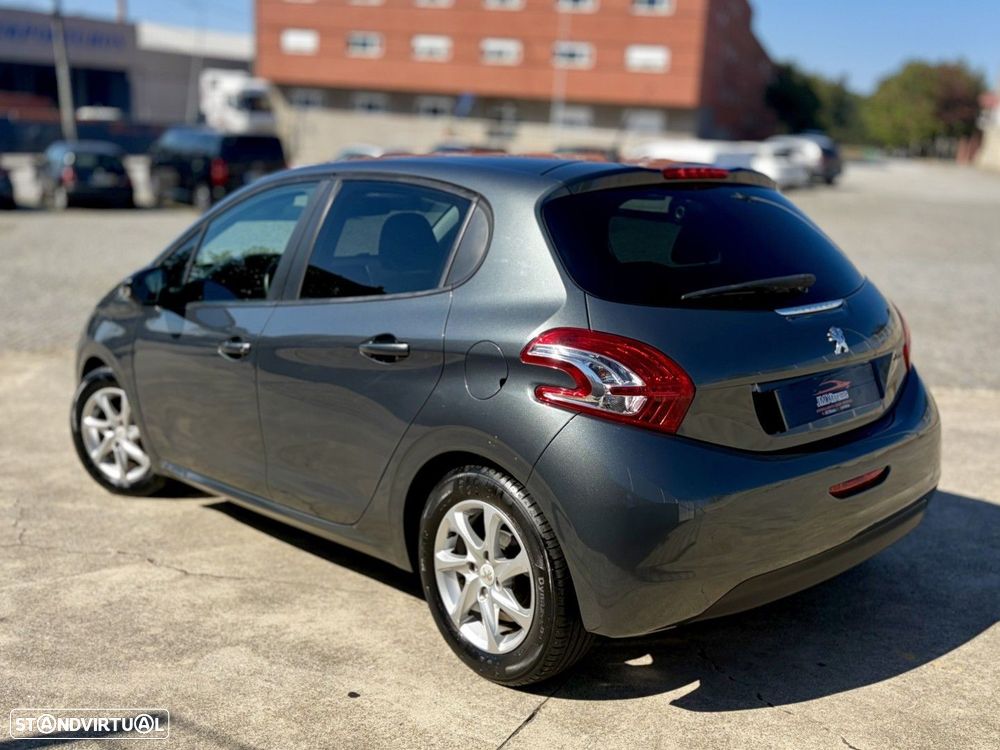 Peugeot 208 1.2 VTi Active - 3
