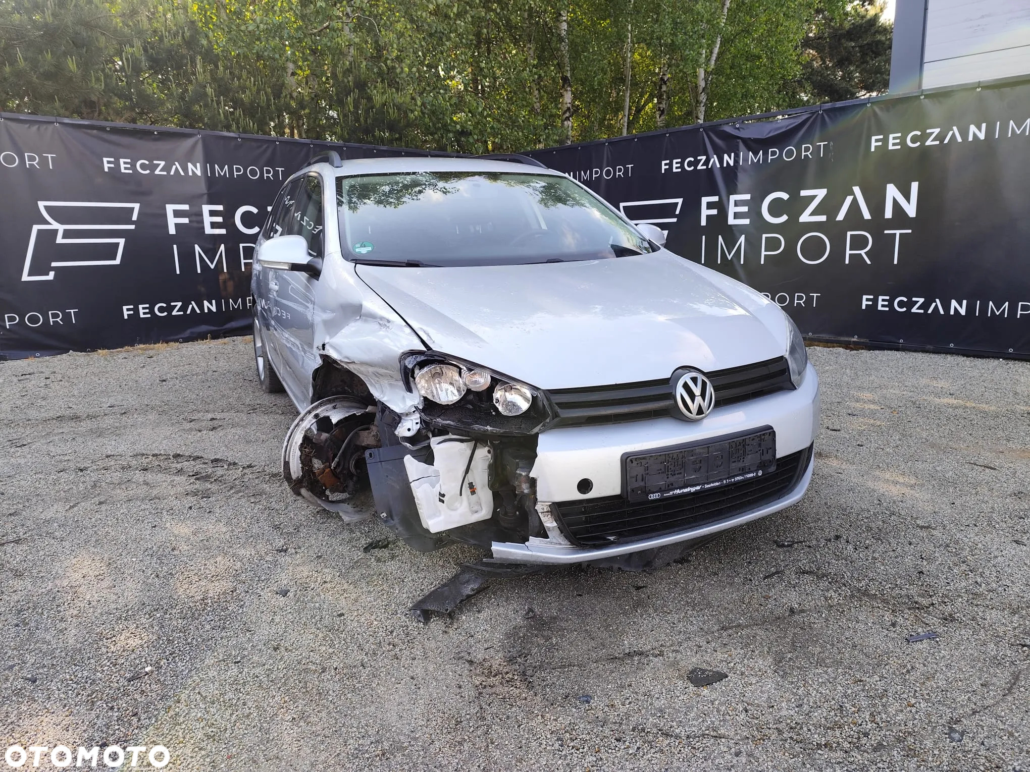 Volkswagen Golf 1.6 TDI DPF BlueMotion Technology Comfortline - 2