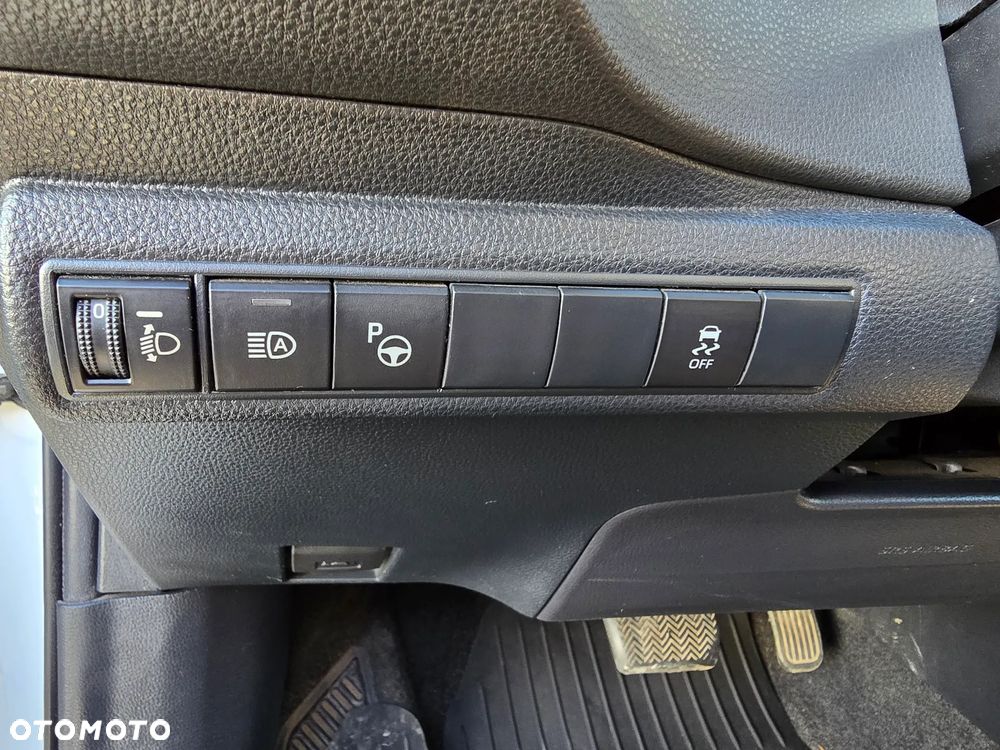 Toyota Corolla 2.0 Hybrid Comfort - 10