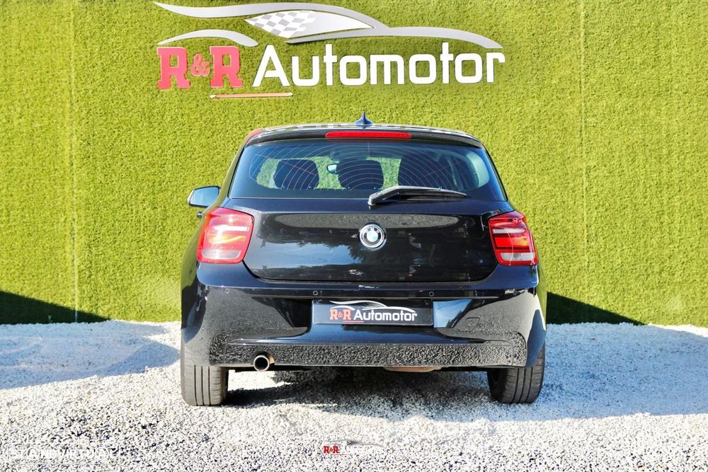 BMW 118 dA Line Sport - 8