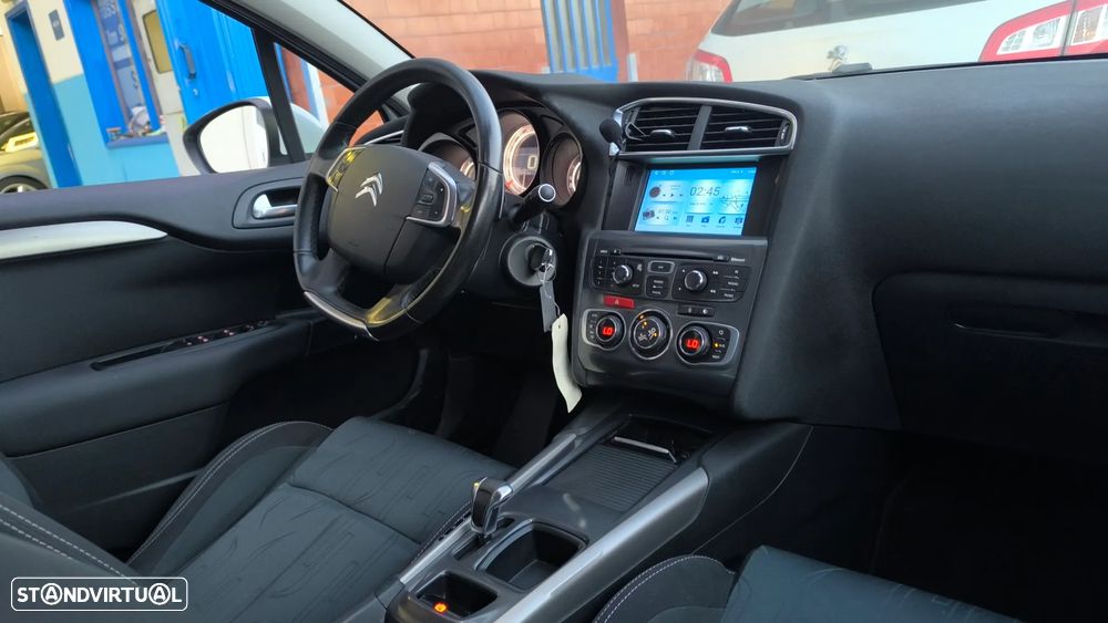 Citroën C4 1.6 e-HDi Exclusive J17 CMP6 - 5