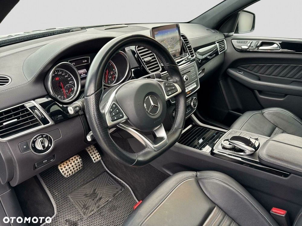 Mercedes-Benz GLE AMG Coupe 43 4-Matic - 10