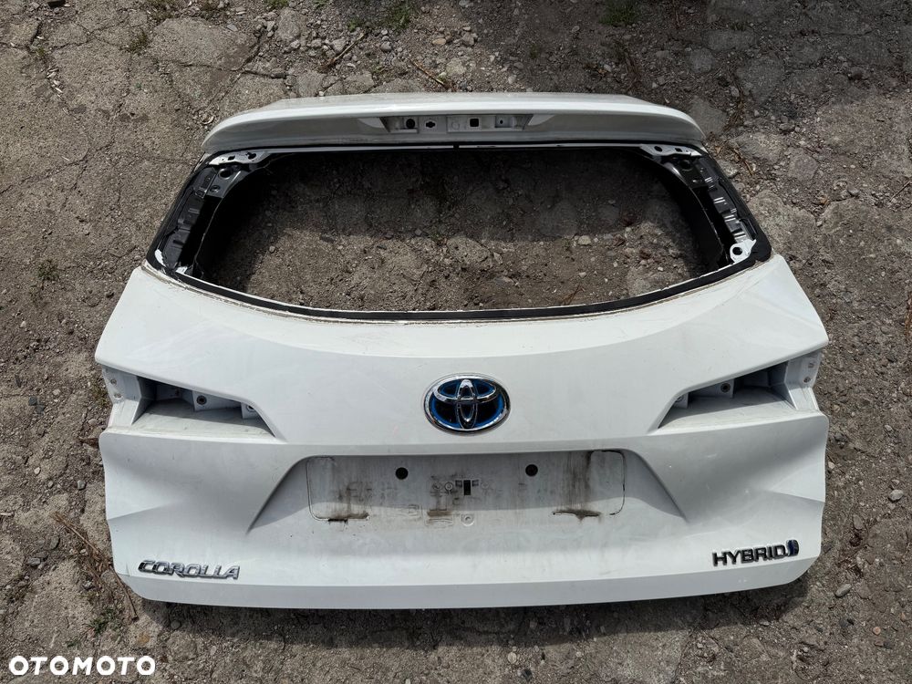 TOYOTA COROLLA E21 KOMBI KLAPA TYLNA POKRYWA BAGAŻNIKA 67149-02140 - 1