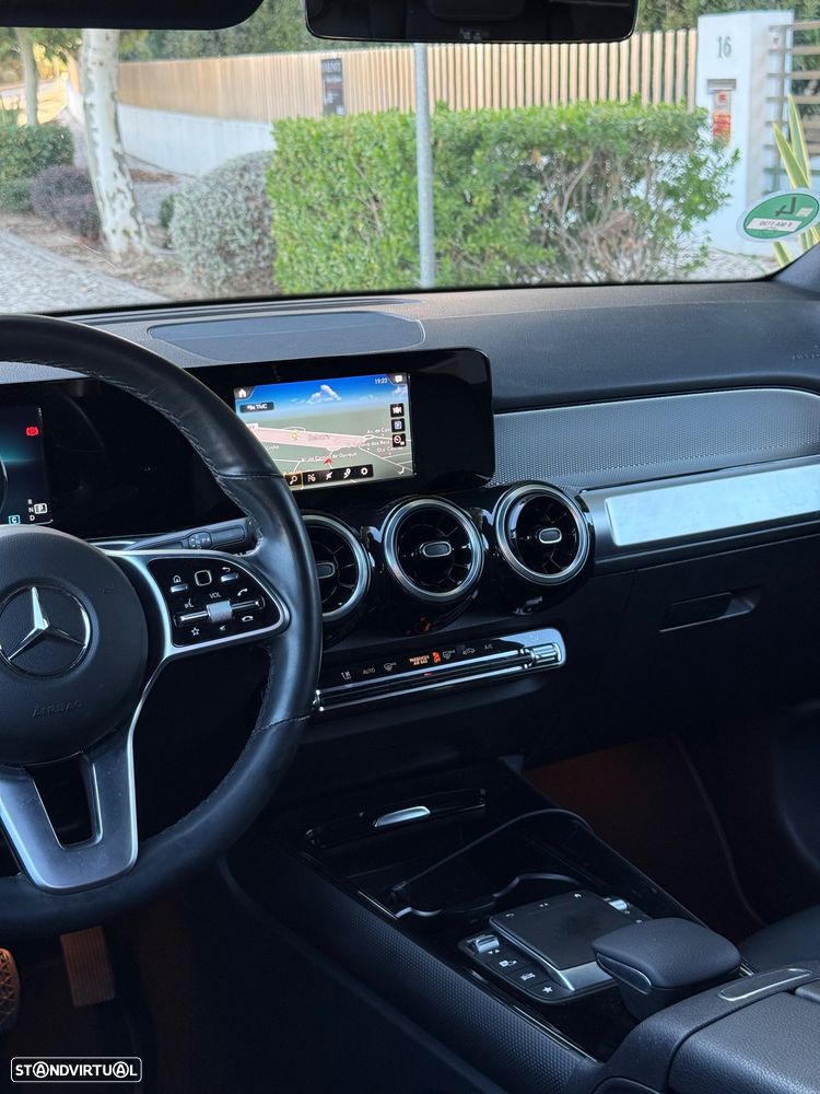 Mercedes-Benz GLB 200 — fotografia 26