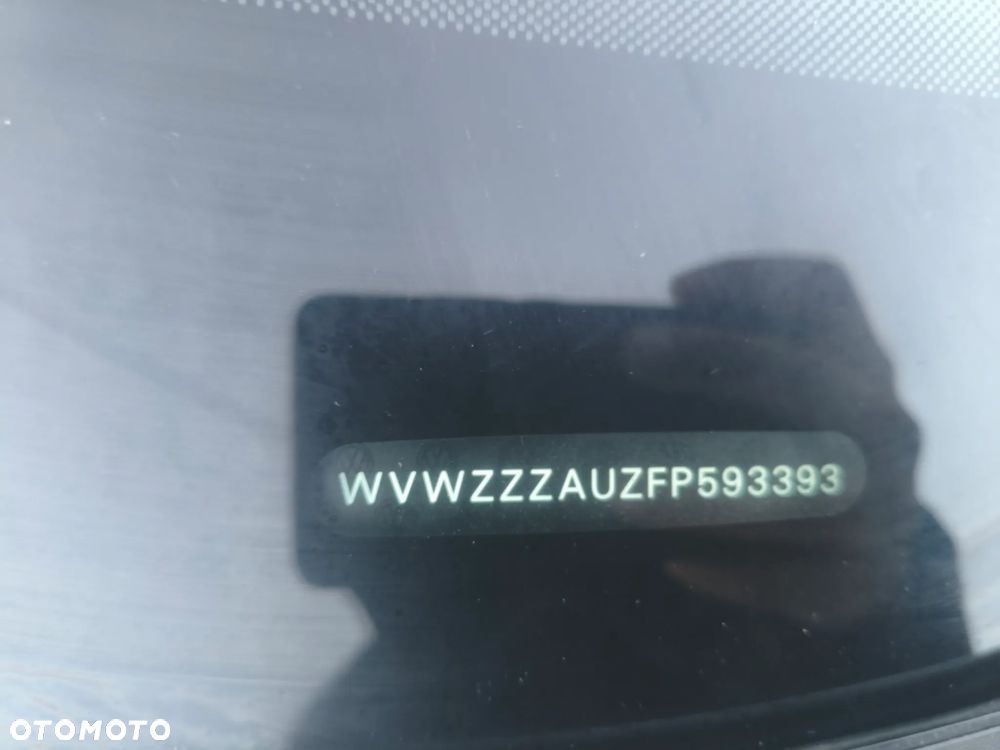 Volkswagen Golf 1.6 TDI BlueMotion Technology Cup - 21