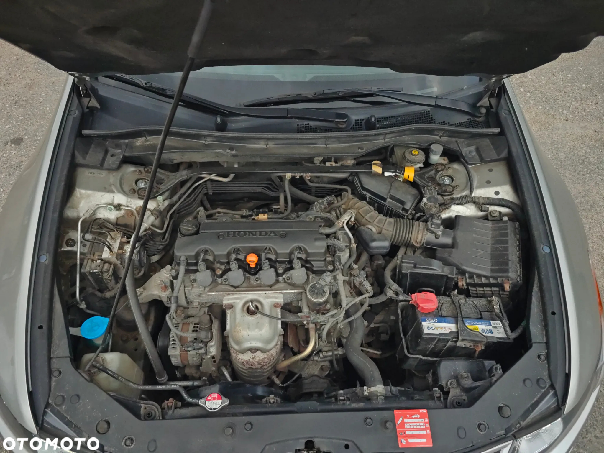 Honda Accord 2.0 Executive - 28