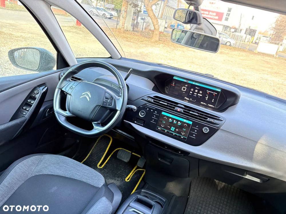 Citroën C4 SpaceTourer 1.2 PureTech More Life S&S EAT8 - 24
