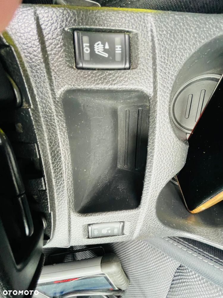 Nissan Qashqai 1.6 DIG-T N-Connecta - 23