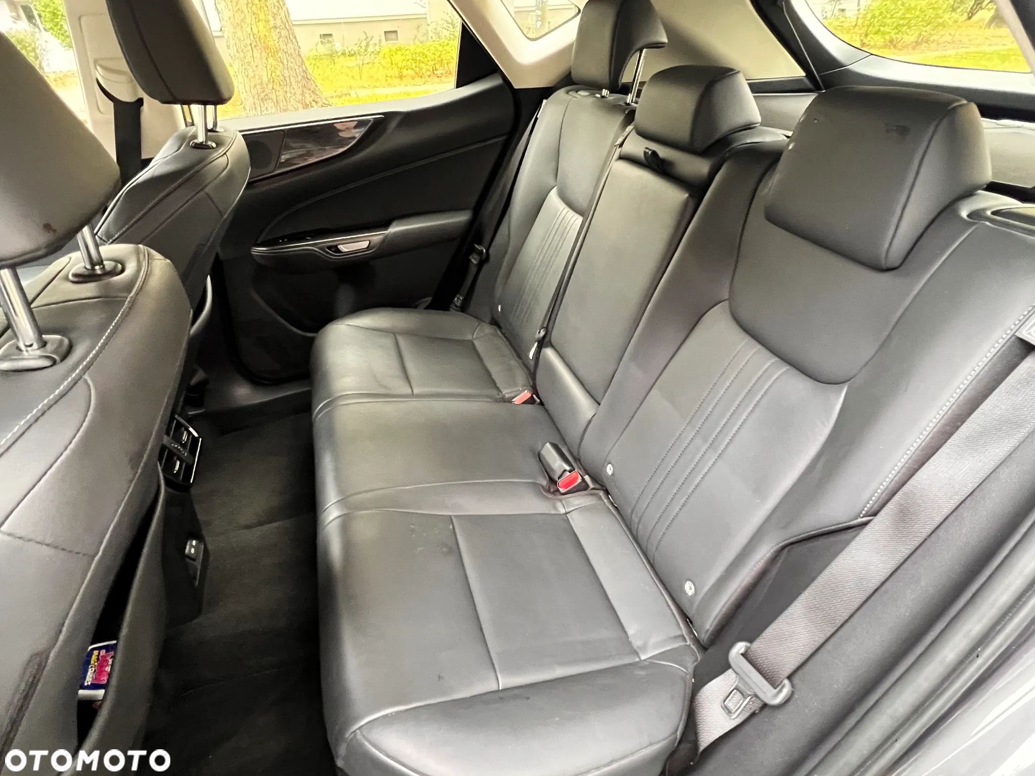 Lexus NX 350h Business AWD - 7