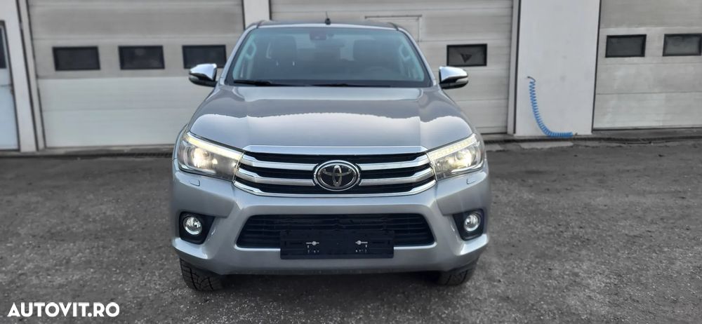 Toyota Hilux - 5