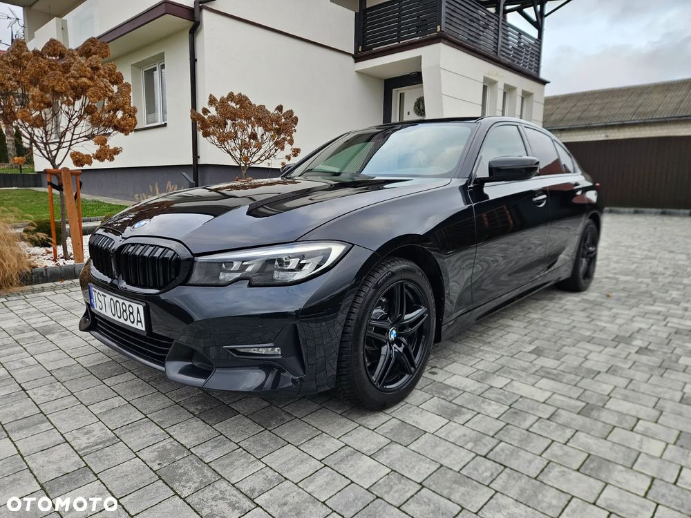BMW Seria 3 318d Edition M Sport Shadow - 23