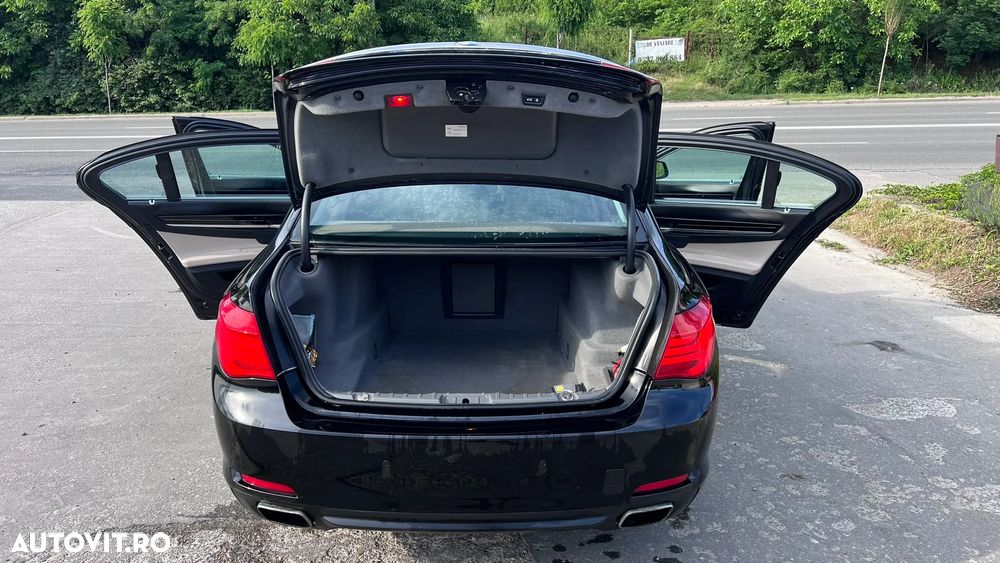BMW Seria 7 740d xDrive Aut. - 6