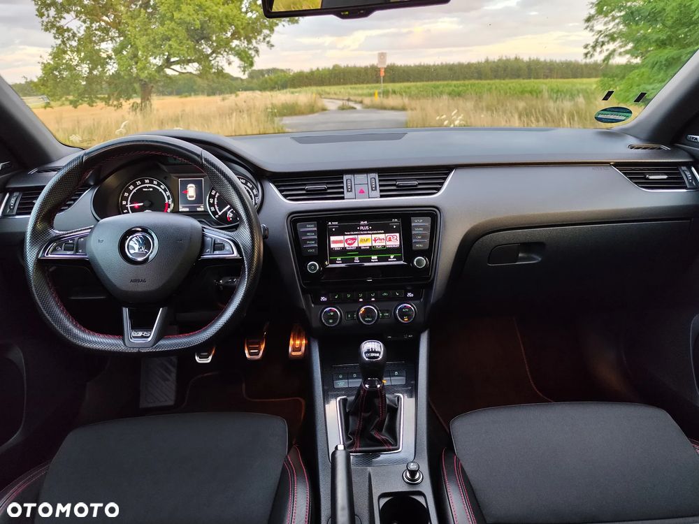 Skoda Octavia 2.0 TDI (Green tec) RS - 13