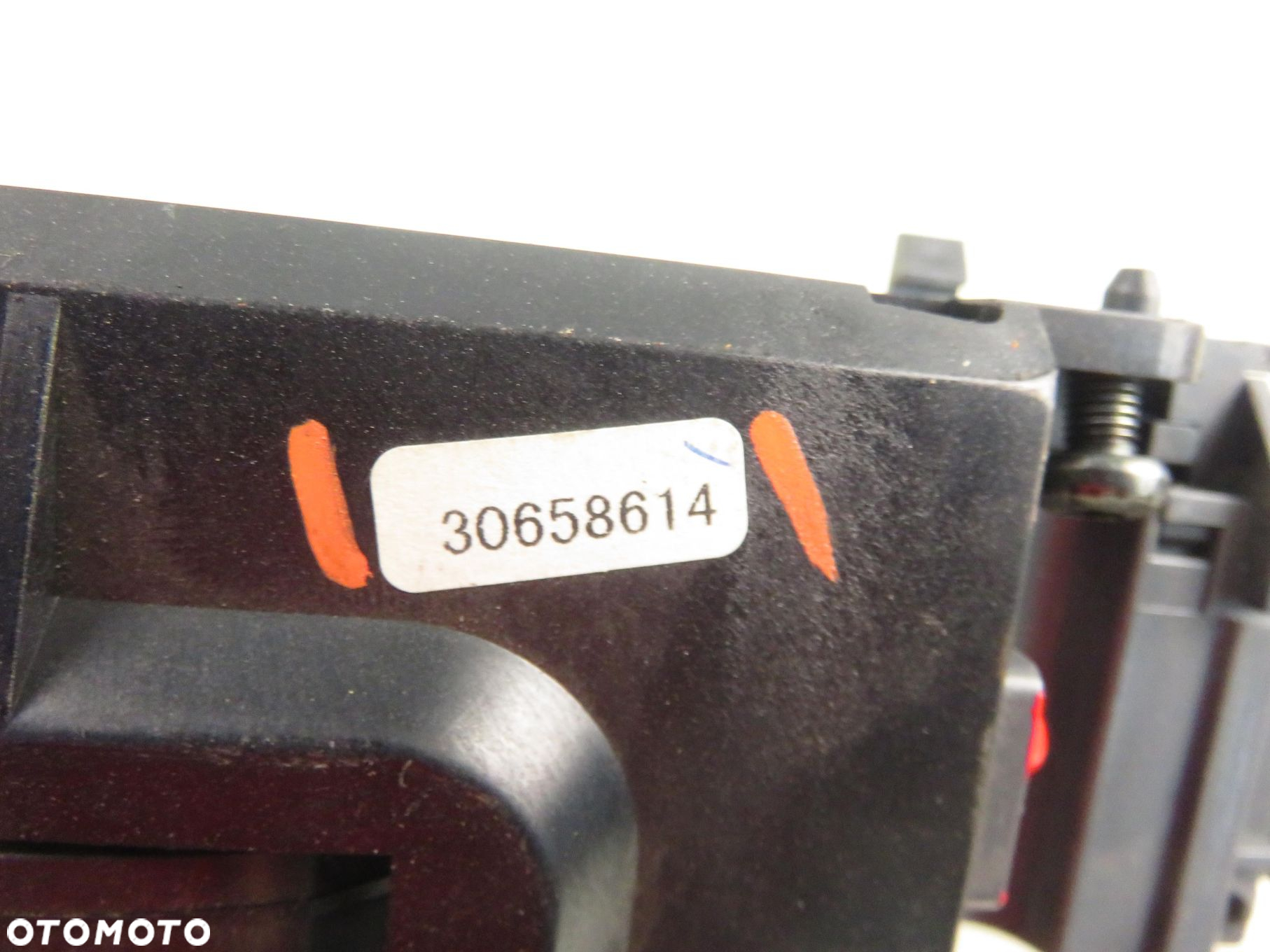 PRZEŁĄCZNIK ZESPOLONY VOLVO V70 II SW(285) 30658614 8622186 - 9