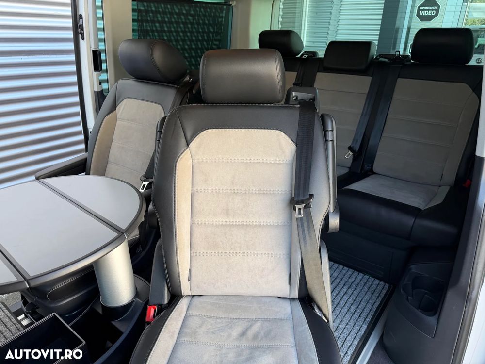 Volkswagen Multivan - 14