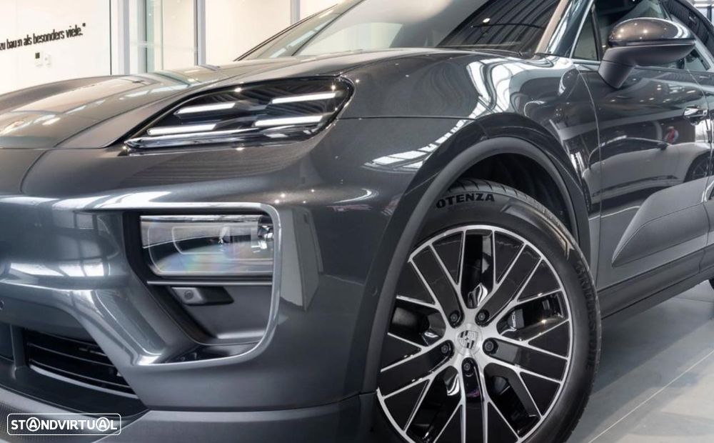 Porsche Macan Standard - 1