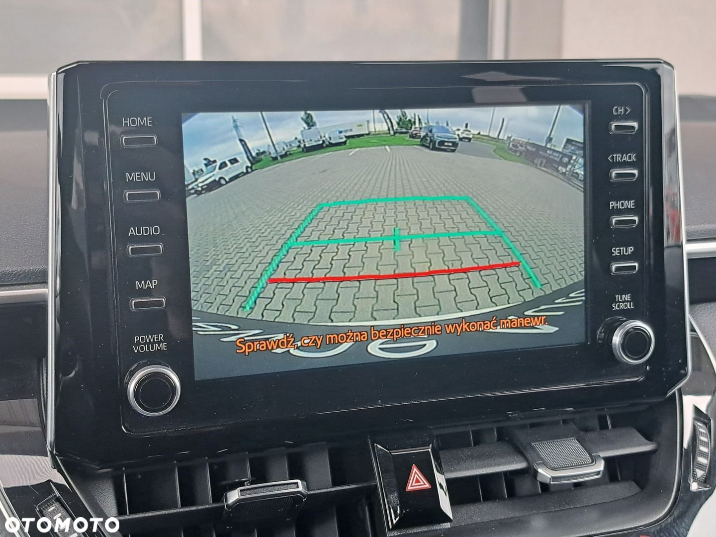 Toyota Corolla 1.8 Hybrid Comfort - 15
