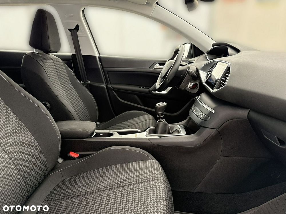 Peugeot 308 - 22