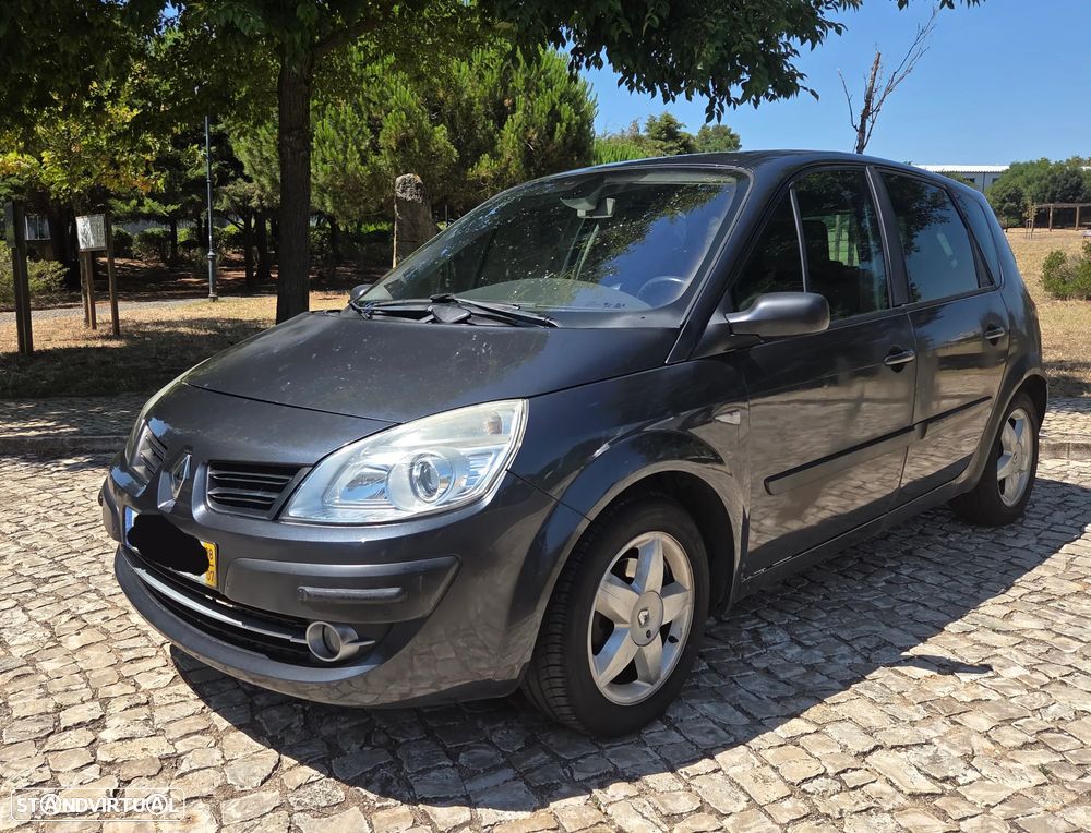 Renault Mégane Scénic - 1