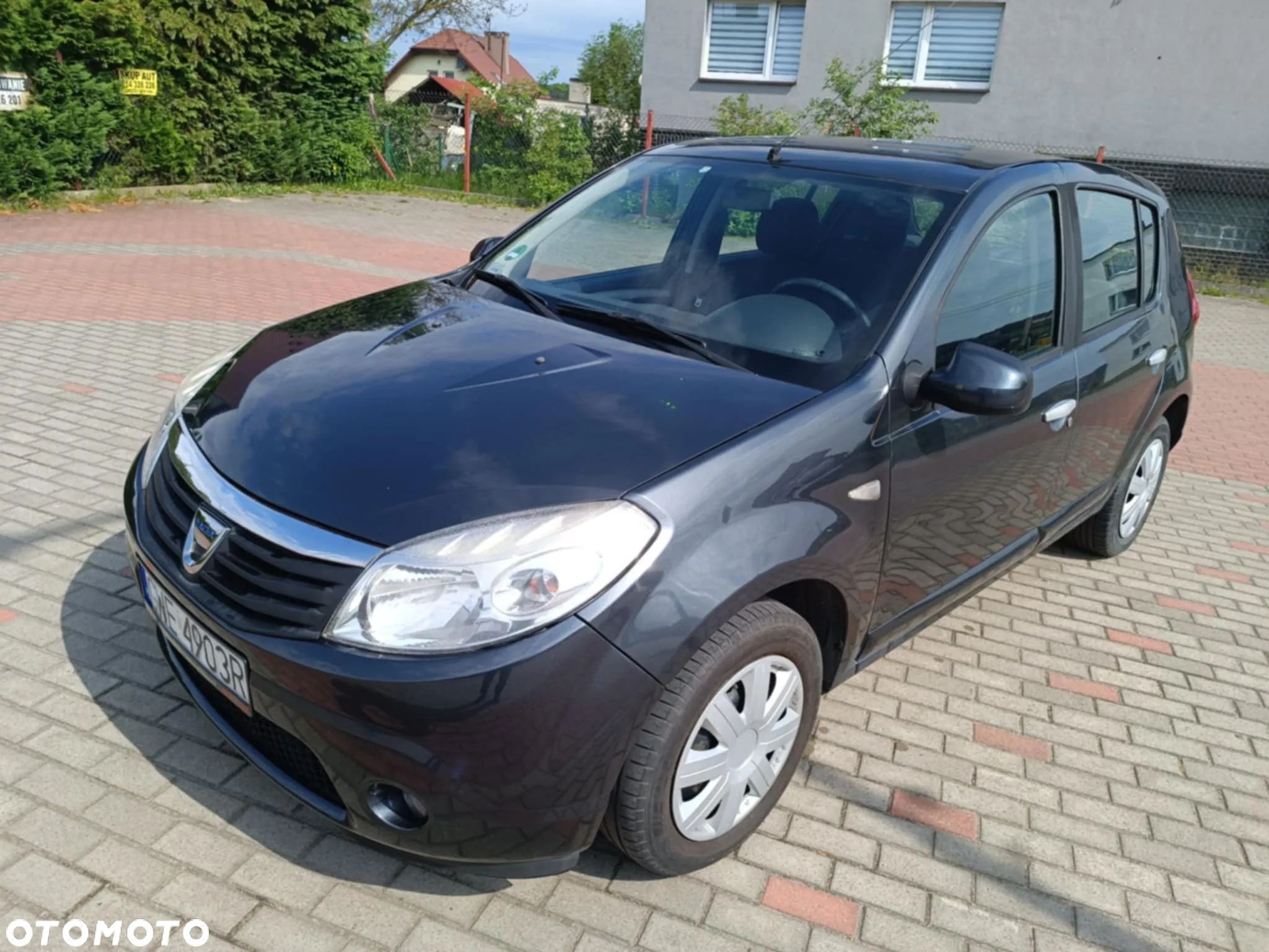 Dacia Sandero - 1
