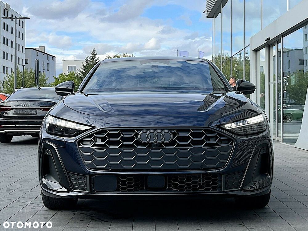 Audi A5 Limousine - 8