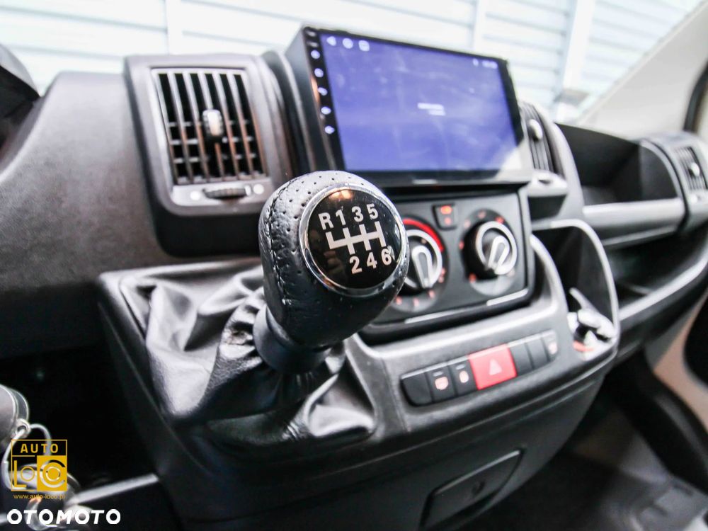 Peugeot BOXER DOKA PLANDEKA BRYGADÓWKA 7 OSÓB - 17